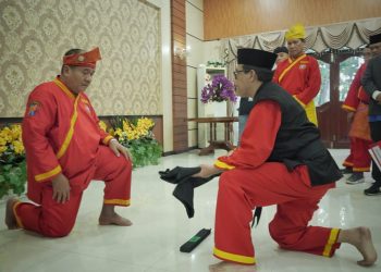 Bupati Taufik Terima Gelar Kehormatan Pendekar dari Tapak Suci Muhammadiyah