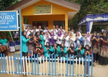 Perkuat Layanan Posyandu Desa, TP Posyandu Asahan Salurkan Bantuan Sarana