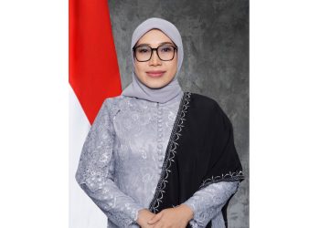 Prof Sri Rahayu Jadi Guru Besar Pertama di Universitas Asahan