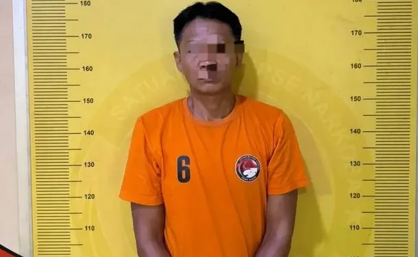 Digerebek Saat Warga Sahur! Pria 46 Tahun di Asahan Kepergok Simpan Sabu di Celah Dinding Rumah