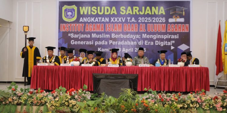 Bupati Asahan Dorong Wisudawan IAIDU Jadi Generasi Perubahan