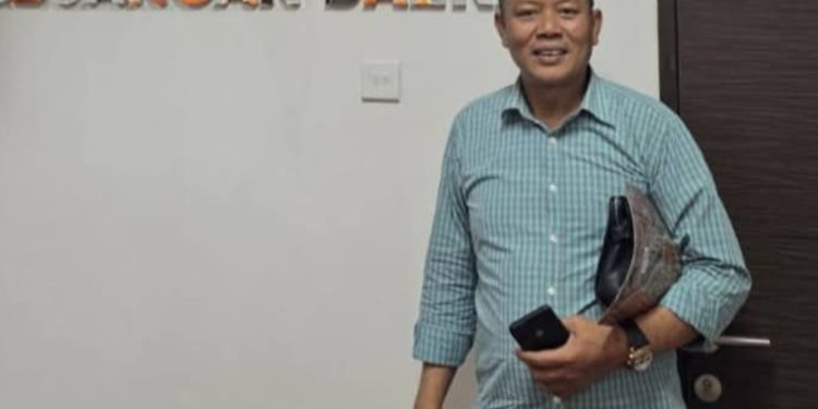 Muslim Simbolon, Ketua panitia pemekaran Sumatera Pantai Timur.