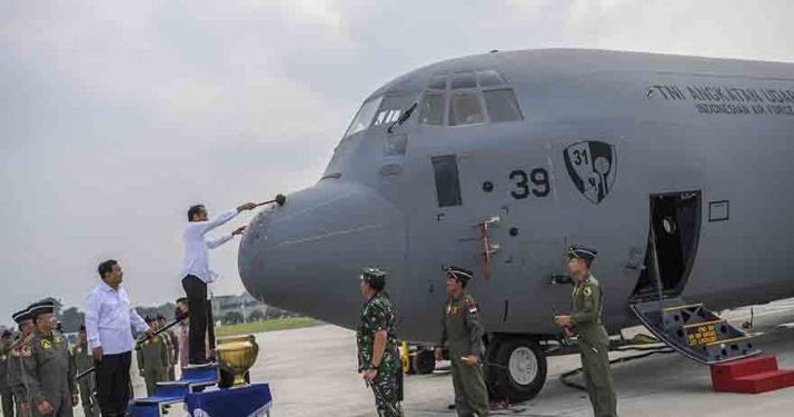 Menhan Serahterimakan Pesawat Super Hercules untuk Pertahanan Negara