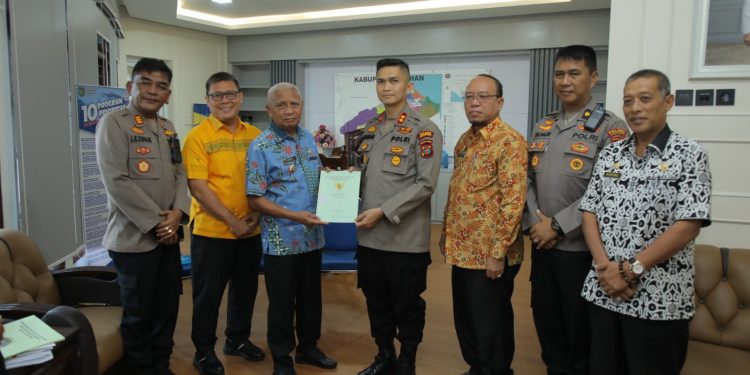Polres Asahan Terima Sertifikat Tanah untuk Pembangunan Polsubsektor Aek Kuasan
